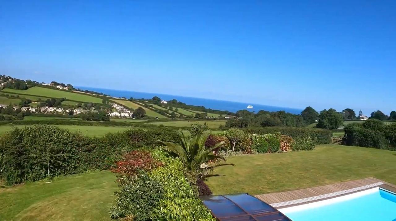 Halekulani Devon Homestay Torquay Bagian luar foto