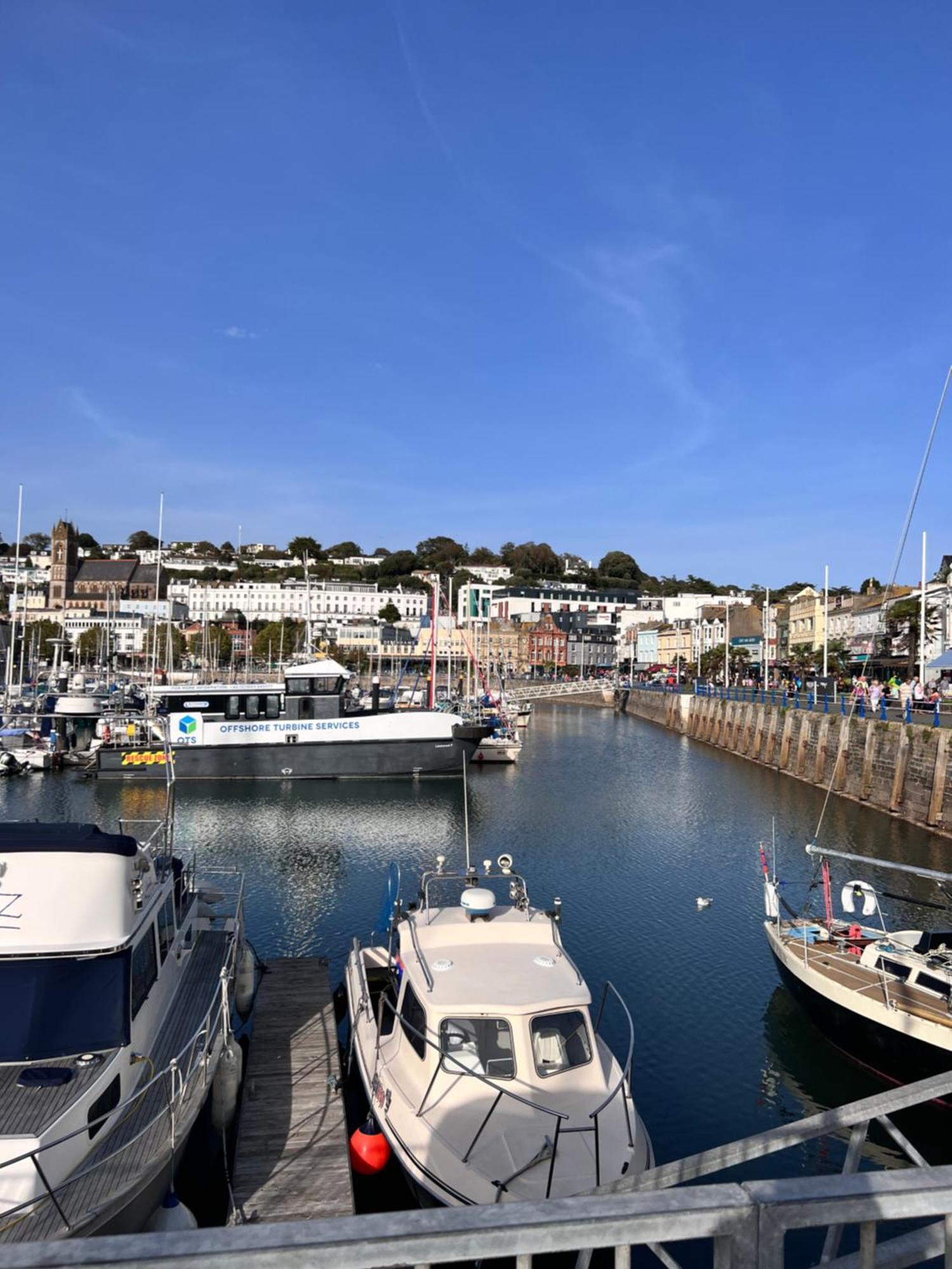 Halekulani Devon Homestay Torquay Bagian luar foto
