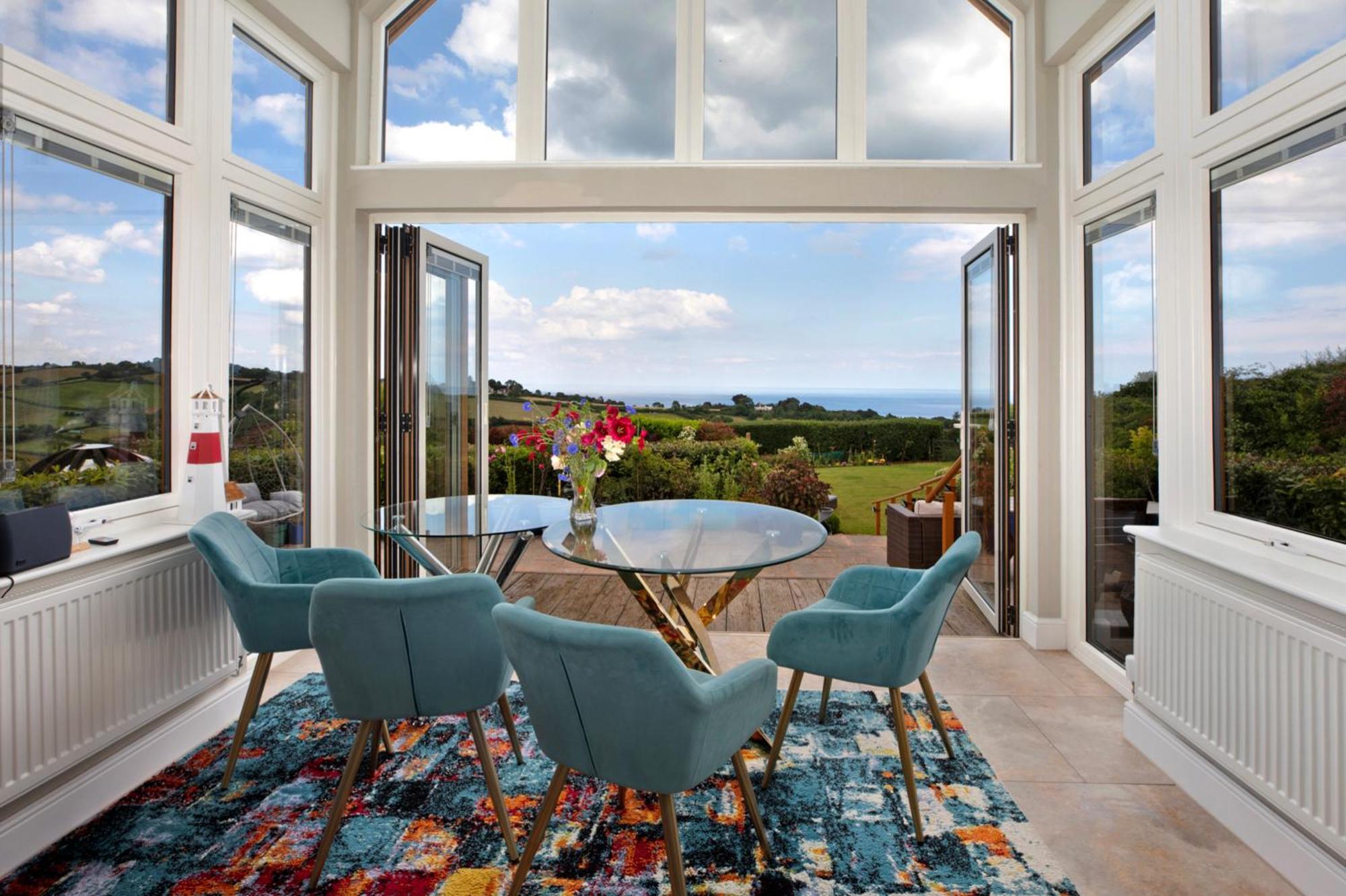 Halekulani Devon Homestay Torquay Bagian luar foto